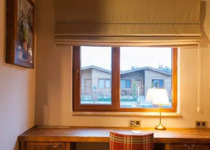 Отель Askania 2*