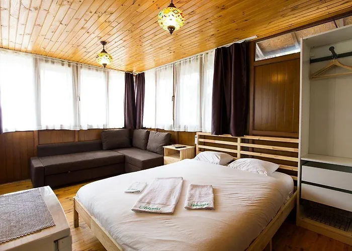 Askania 2* Изник