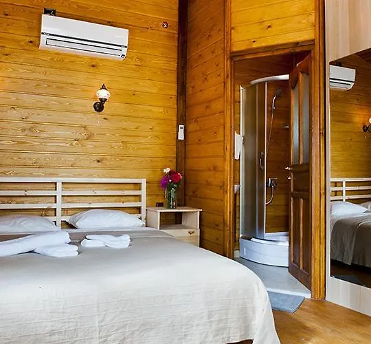 Askania Отель 2*